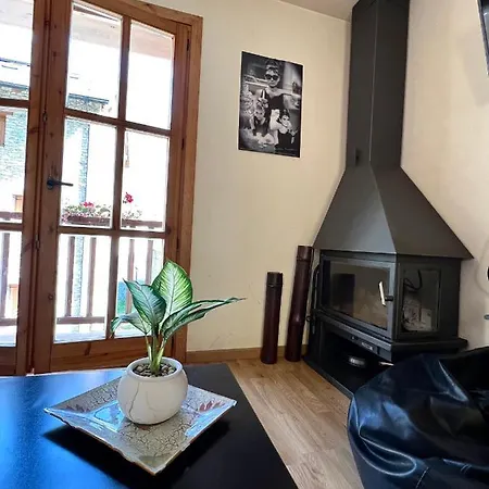 شقة Acogedor Apartamento En إيسبوت